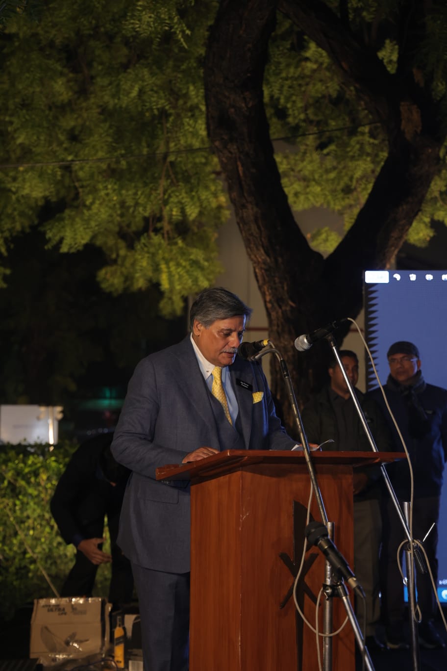 The Annual DOXA Dinner, held on 29th December 2024, saw an attendance of over 800 alumni, teachers, and Jesuits. The event marked a significant milestone, the celebration of the 1974 batch's Golden Jubilee and the 1999 batch's Silver Jubilee. The 1999 batch generously donated Rs.7.11 lacs to the Scholarship Fund, while the DOXA Healthcare Foundation received Rs.3.11 lacs and Rs.31,000/- for DOXA. 1999 batch also gave Rs.20,000/- for the JAAI football tournament. Attendees highly praised the food,ambience, and arrangements.