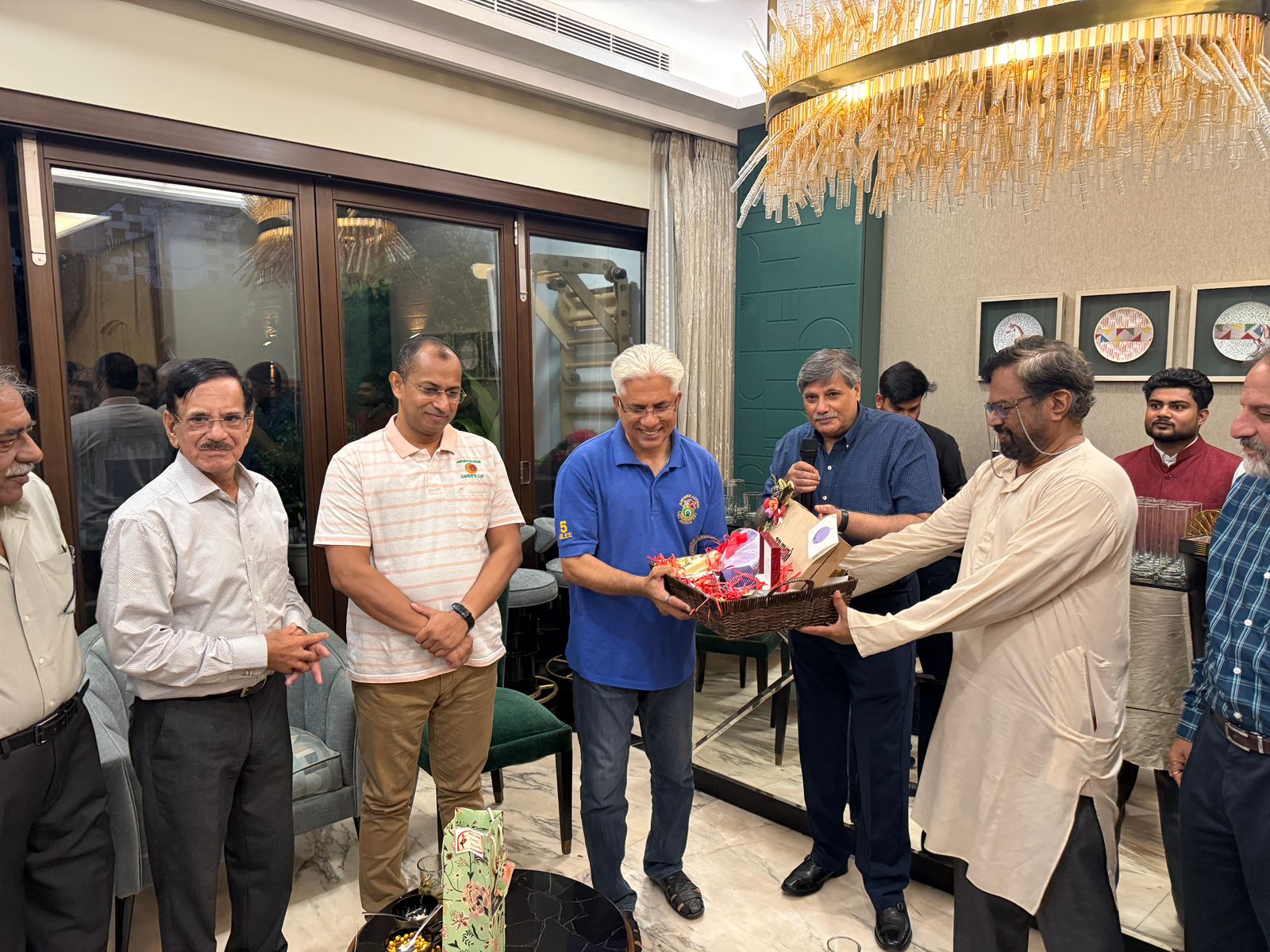 On July 2nd, 2025, Fr. Dr. Jose TJ, S.J. handed over the reins of the school to the new incumbent, Fr. Sobin Thomas S. J.. Fr. Sobin Thomas has extensive experience at<br>
Xavier's Jaipur and Bhiwadi.<br>
Mr. Nishit Goel (Vice President) hosted a grand party to welcome Fr. Sobin Thomas and<br>
bid farewell to Fr. Jose TJ. Many seniors from the 1970s and 1980s attended the event<br>
and enjoyed the hospitality of Mr. Nishit Goel.<br>
A formal farewell was scheduled in the school hall on July 2nd, 2025. The event was attended by the school staƯ and DOXA EC. Music and dance renditions enthralled the audience, and the event also showcased the talent of staƯ members. DOXA President,<br>
Ajoy Dewan, recalled his warm and wonderful working relationship with Fr. Jose TJ, S.J..